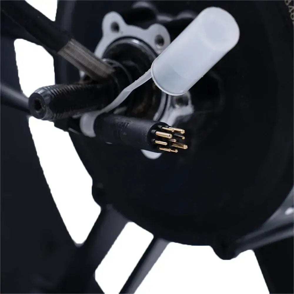 OUXI V8 3.0 - Motore