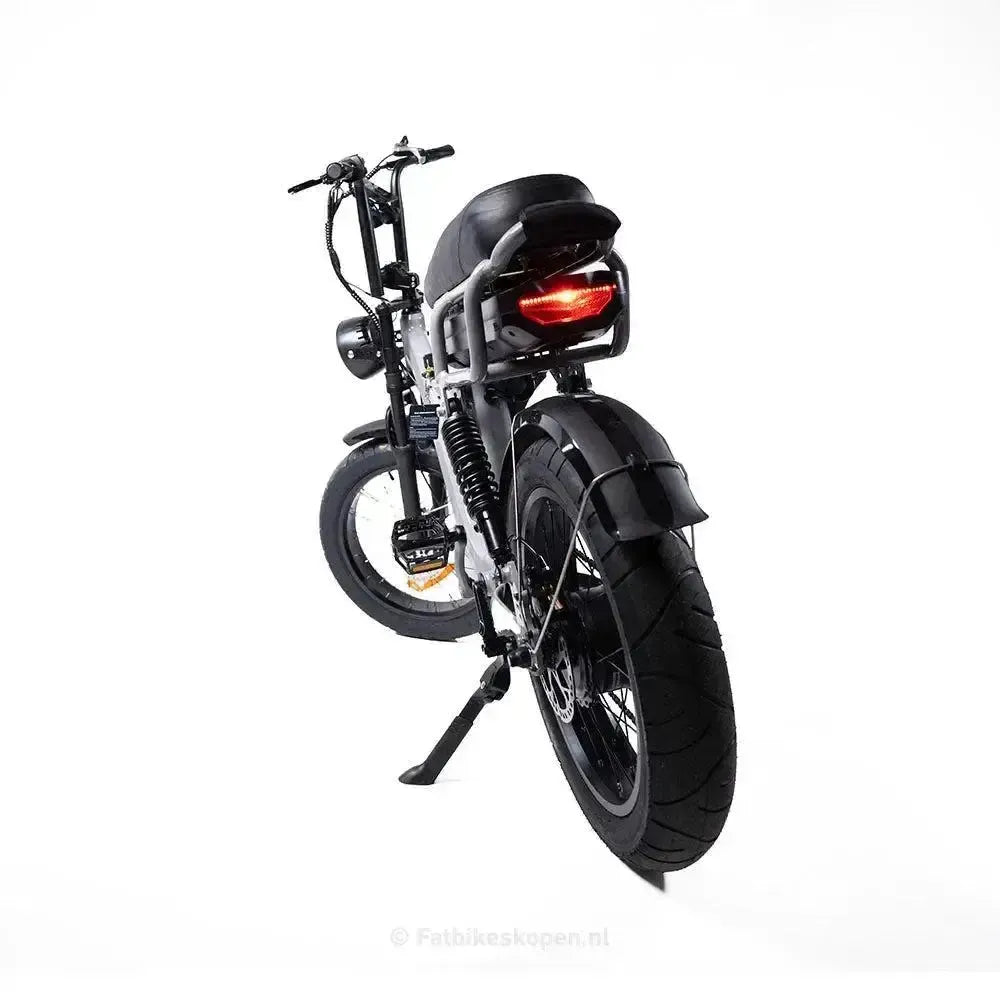 EB8 Pro - Grau