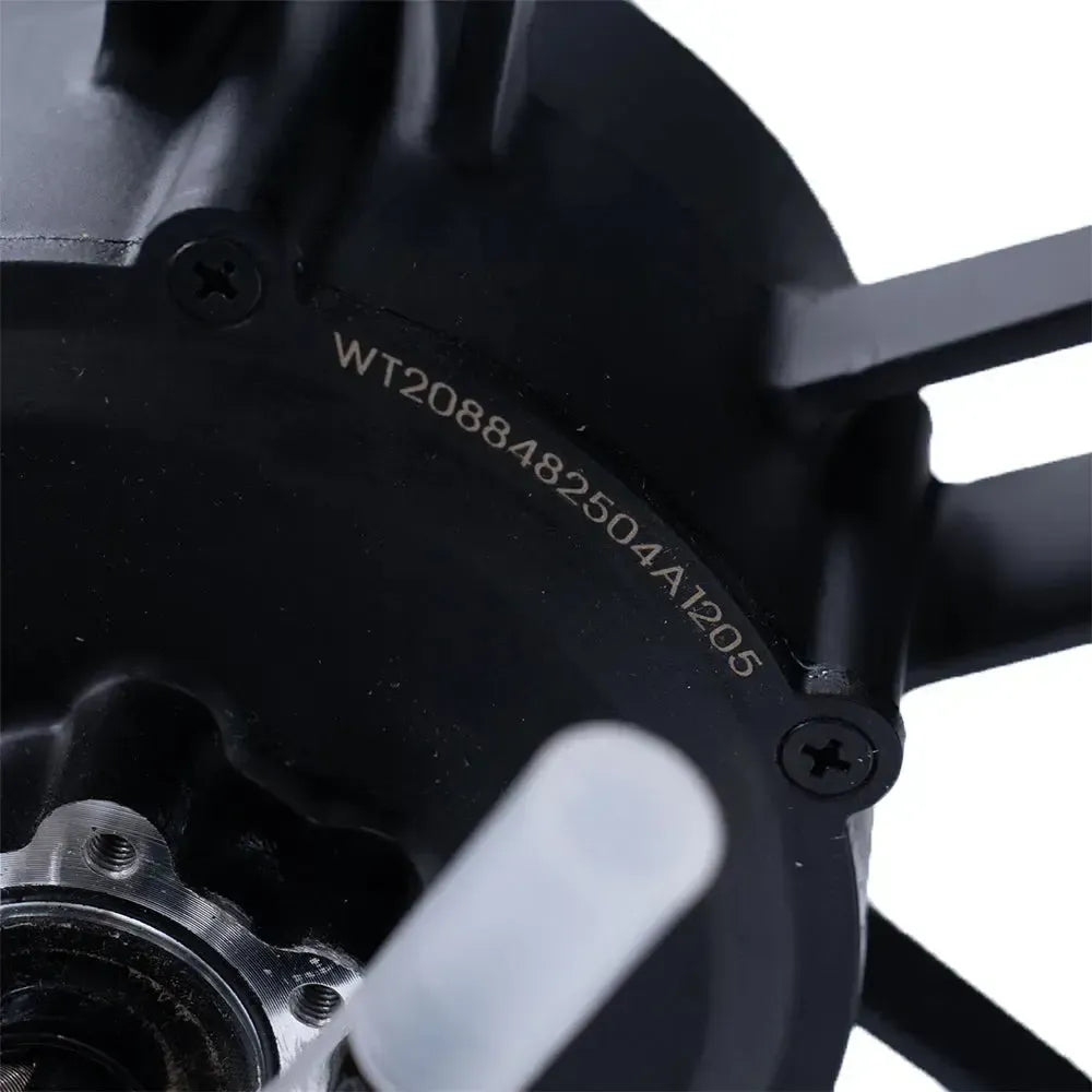 OUXI V8 3.0 - Motore